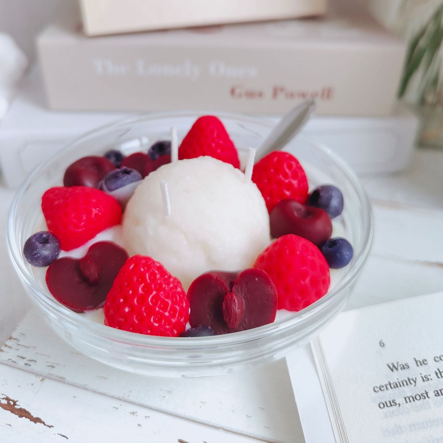 Strawberry Sweet Escape fruit candle